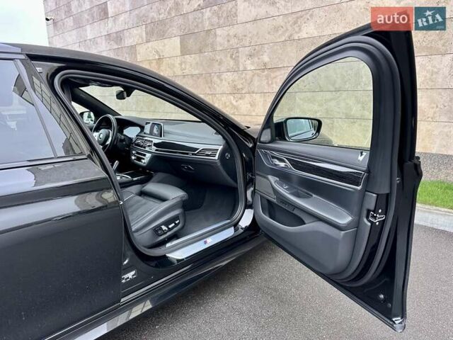Чорний БМВ 7 Серія, об'ємом двигуна 2.99 л та пробігом 69 тис. км за 74800 $, фото 91 на Automoto.ua