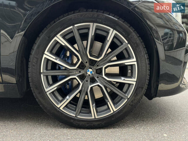 Черный БМВ 7 Серия, объемом двигателя 6.59 л и пробегом 95 тыс. км за 75000 $, фото 62 на Automoto.ua