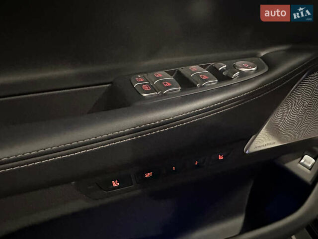 Черный БМВ 7 Серия, объемом двигателя 4.39 л и пробегом 1 тыс. км за 145000 $, фото 19 на Automoto.ua