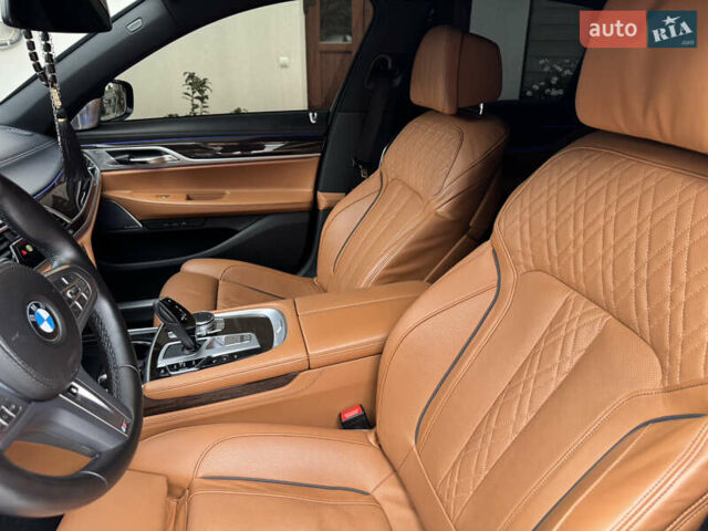 Чорний БМВ 7 Серія, об'ємом двигуна 2.99 л та пробігом 47 тис. км за 84000 $, фото 50 на Automoto.ua