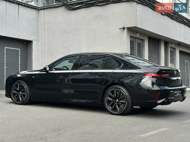 Черный БМВ 7 Серия, объемом двигателя 4.39 л и пробегом 50 тыс. км за 155000 $, фото 20 на Automoto.ua