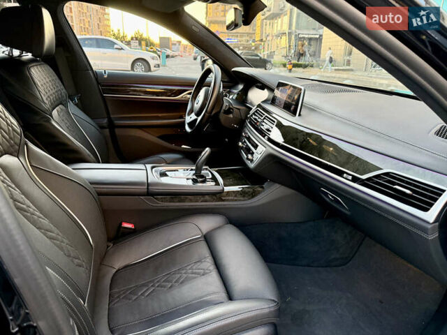Чорний БМВ 7 Серія, об'ємом двигуна 2.99 л та пробігом 50 тис. км за 82000 $, фото 13 на Automoto.ua