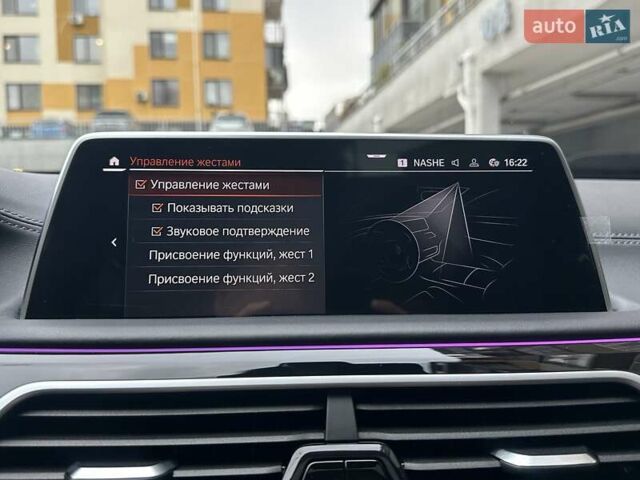 Чорний БМВ 7 Серія, об'ємом двигуна 2.99 л та пробігом 19 тис. км за 91700 $, фото 111 на Automoto.ua