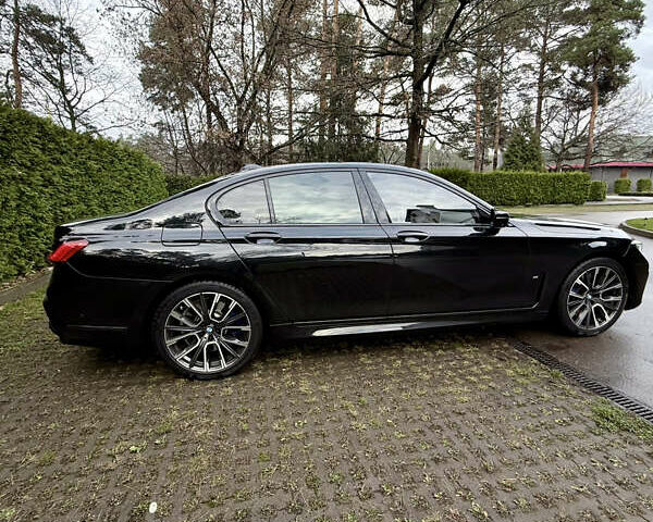 Чорний БМВ 7 Серія, об'ємом двигуна 2.99 л та пробігом 50 тис. км за 76600 $, фото 8 на Automoto.ua