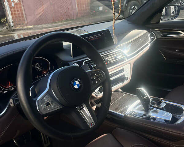 Черный БМВ 7 Серия, объемом двигателя 2.99 л и пробегом 6 тыс. км за 99999 $, фото 17 на Automoto.ua