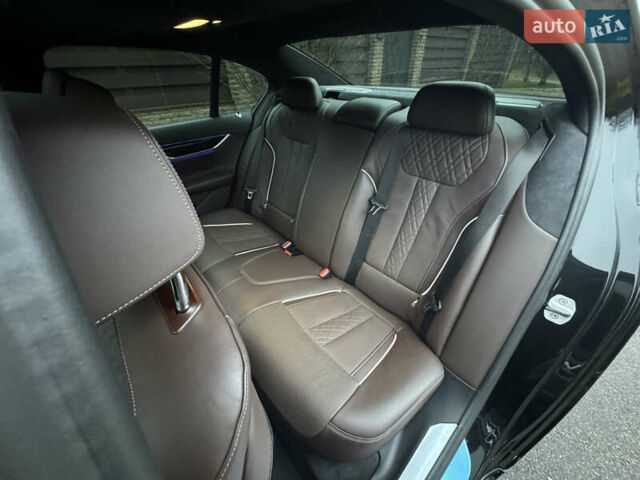 Черный БМВ 7 Серия, объемом двигателя 2.99 л и пробегом 22 тыс. км за 83900 $, фото 21 на Automoto.ua