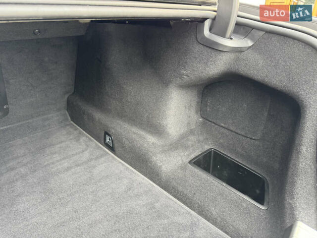 Чорний БМВ 7 Серія, об'ємом двигуна 2.99 л та пробігом 47 тис. км за 84000 $, фото 104 на Automoto.ua