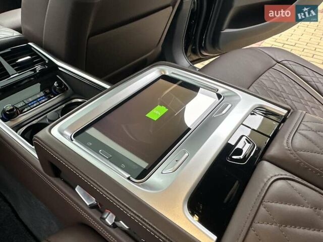 Чорний БМВ 7 Серія, об'ємом двигуна 2.99 л та пробігом 19 тис. км за 91700 $, фото 71 на Automoto.ua