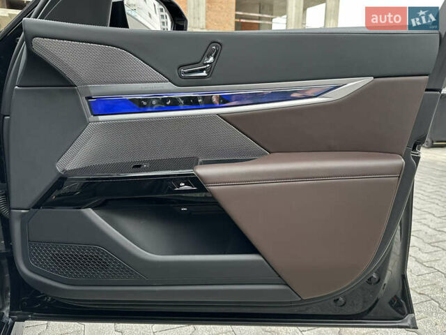 Чорний БМВ 7 Серія, об'ємом двигуна 4.39 л та пробігом 50 тис. км за 159000 $, фото 62 на Automoto.ua
