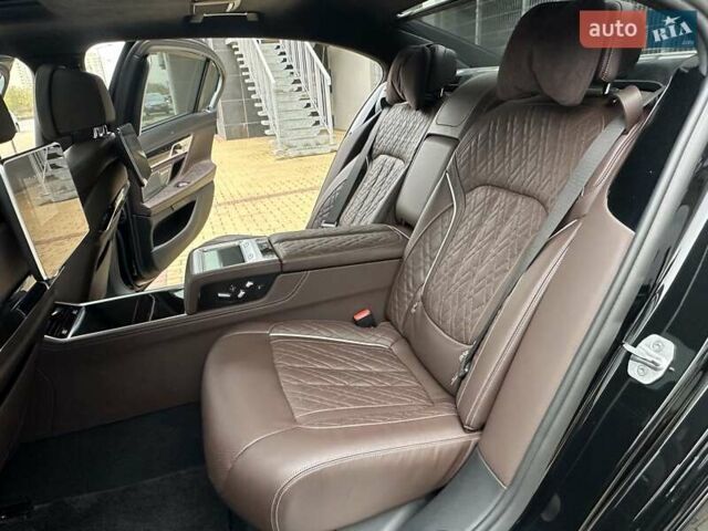 Чорний БМВ 7 Серія, об'ємом двигуна 2.99 л та пробігом 19 тис. км за 91700 $, фото 60 на Automoto.ua