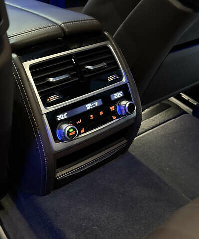 Черный БМВ 7 Серия, объемом двигателя 2.99 л и пробегом 22 тыс. км за 83900 $, фото 29 на Automoto.ua