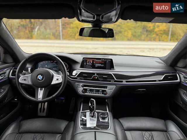 Черный БМВ 7 Серия, объемом двигателя 2.99 л и пробегом 48 тыс. км за 77600 $, фото 31 на Automoto.ua