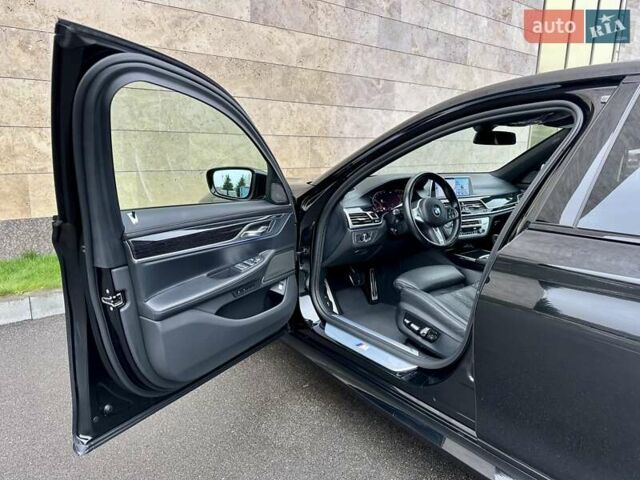 Чорний БМВ 7 Серія, об'ємом двигуна 2.99 л та пробігом 69 тис. км за 74800 $, фото 58 на Automoto.ua