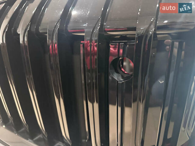 Черный БМВ 7 Серия, объемом двигателя 4.39 л и пробегом 1 тыс. км за 145000 $, фото 29 на Automoto.ua