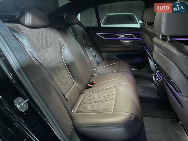 Черный БМВ 7 Серия, объемом двигателя 2.99 л и пробегом 15 тыс. км за 89000 $, фото 40 на Automoto.ua
