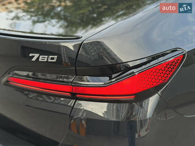 Черный БМВ 7 Серия, объемом двигателя 4.39 л и пробегом 50 тыс. км за 155000 $, фото 28 на Automoto.ua