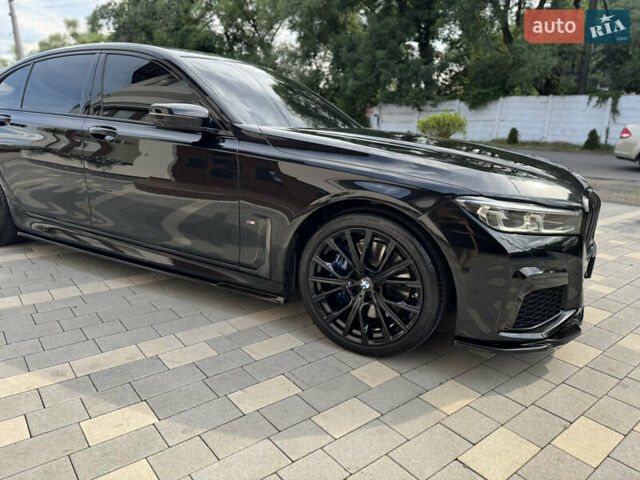 Чорний БМВ 7 Серія, об'ємом двигуна 2.99 л та пробігом 47 тис. км за 84000 $, фото 13 на Automoto.ua