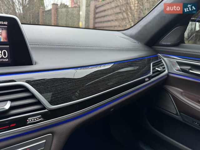 Черный БМВ 7 Серия, объемом двигателя 2.99 л и пробегом 22 тыс. км за 83900 $, фото 15 на Automoto.ua