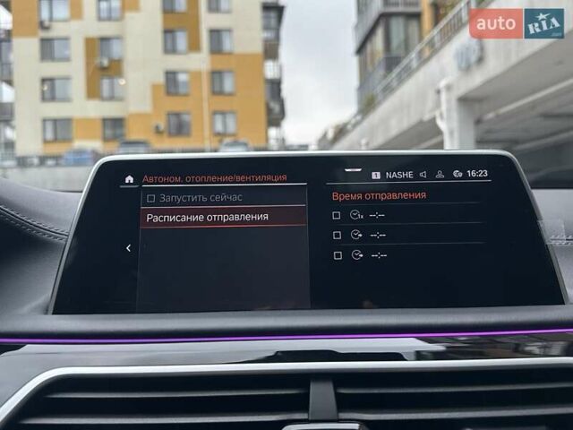 Чорний БМВ 7 Серія, об'ємом двигуна 2.99 л та пробігом 19 тис. км за 91700 $, фото 125 на Automoto.ua