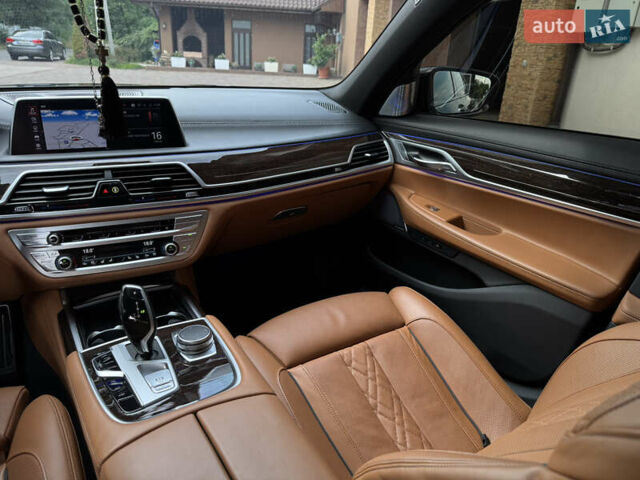 Чорний БМВ 7 Серія, об'ємом двигуна 2.99 л та пробігом 47 тис. км за 84000 $, фото 55 на Automoto.ua