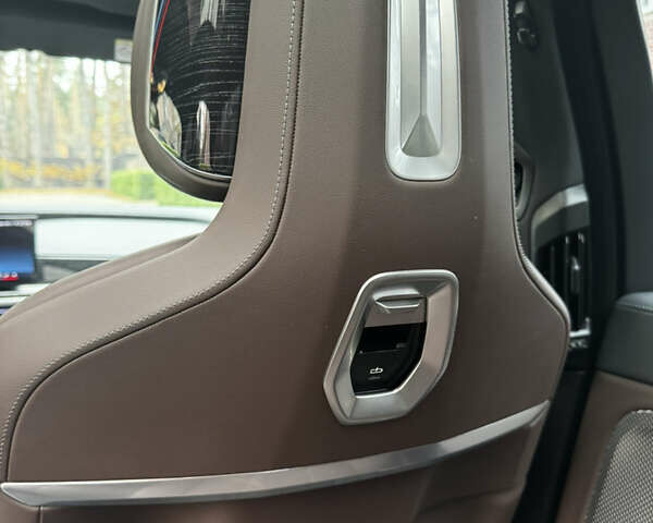 Чорний БМВ 7 Серія, об'ємом двигуна 2.99 л та пробігом 112 тис. км за 109900 $, фото 36 на Automoto.ua