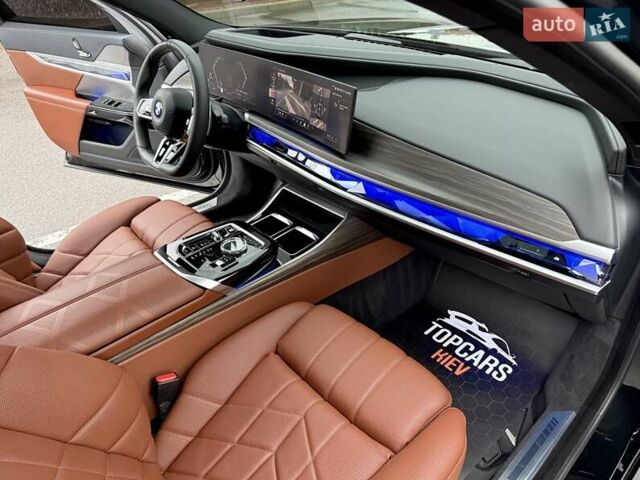 Черный БМВ 7 Серия, объемом двигателя 4.39 л и пробегом 25 тыс. км за 139900 $, фото 38 на Automoto.ua