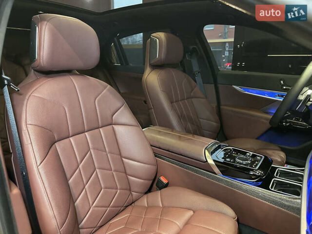 Черный БМВ 7 Серия, объемом двигателя 2.99 л и пробегом 50 тыс. км за 119700 $, фото 73 на Automoto.ua