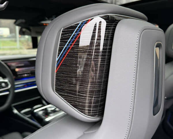 Чорний БМВ 7 Серія, об'ємом двигуна 2.99 л та пробігом 60 тис. км за 124999 $, фото 29 на Automoto.ua