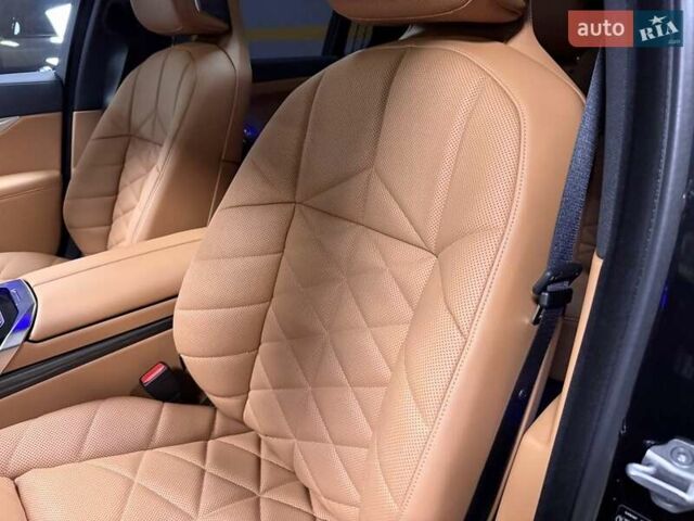 Черный БМВ 7 Серия, объемом двигателя 2.99 л и пробегом 8 тыс. км за 129500 $, фото 44 на Automoto.ua