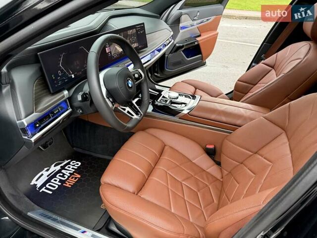 Черный БМВ 7 Серия, объемом двигателя 4.39 л и пробегом 25 тыс. км за 139900 $, фото 65 на Automoto.ua