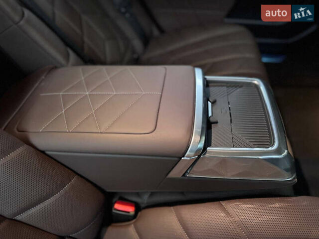 Черный БМВ 7 Серия, объемом двигателя 2.99 л и пробегом 42 тыс. км за 125000 $, фото 31 на Automoto.ua