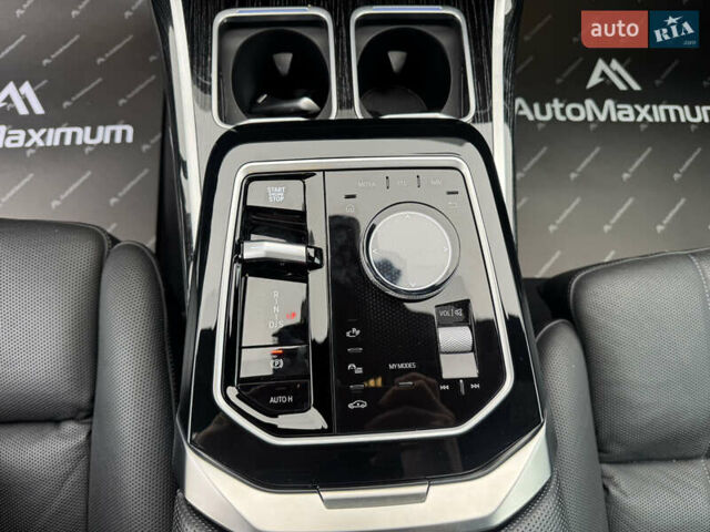 Чорний БМВ 7 Серія, об'ємом двигуна 2.99 л та пробігом 84 тис. км за 115000 $, фото 21 на Automoto.ua