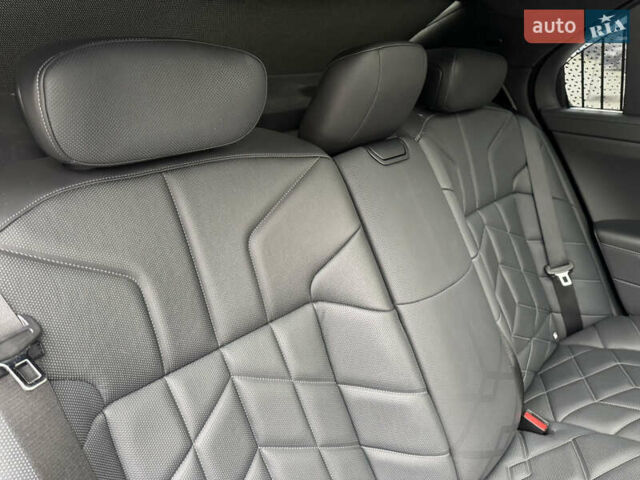 Чорний БМВ 7 Серія, об'ємом двигуна 2.99 л та пробігом 84 тис. км за 115000 $, фото 38 на Automoto.ua