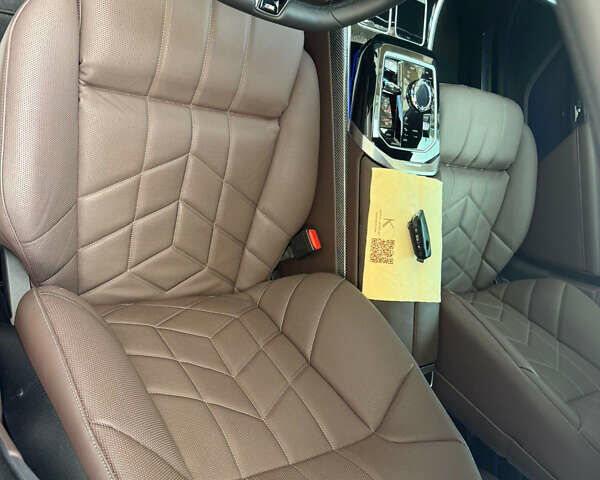 Черный БМВ 7 Серия, объемом двигателя 2.99 л и пробегом 24 тыс. км за 135000 $, фото 8 на Automoto.ua