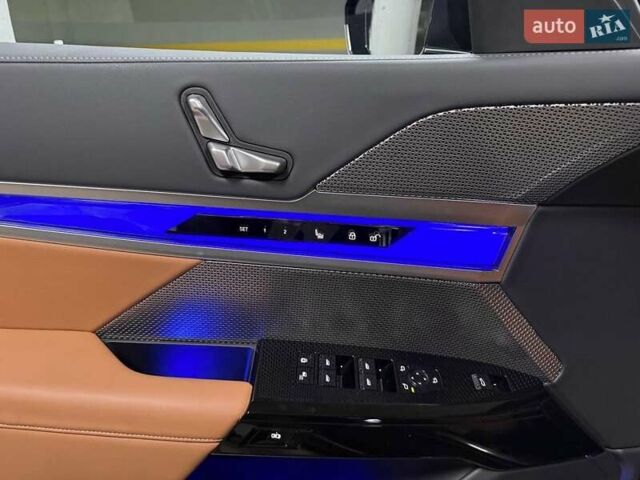 Черный БМВ 7 Серия, объемом двигателя 2.99 л и пробегом 8 тыс. км за 129500 $, фото 33 на Automoto.ua