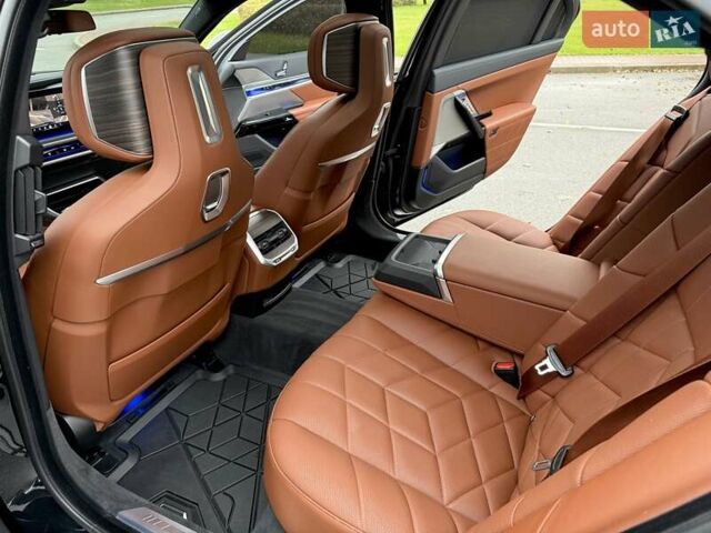 Черный БМВ 7 Серия, объемом двигателя 4.39 л и пробегом 25 тыс. км за 139900 $, фото 60 на Automoto.ua