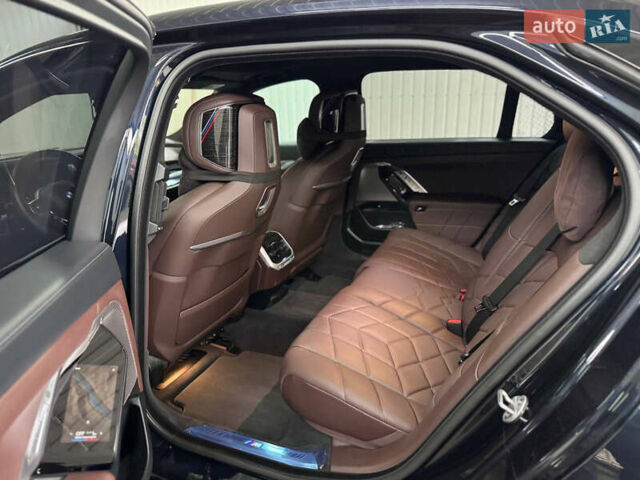 Чорний БМВ 7 Серія, об'ємом двигуна 2.99 л та пробігом 42 тис. км за 125000 $, фото 21 на Automoto.ua