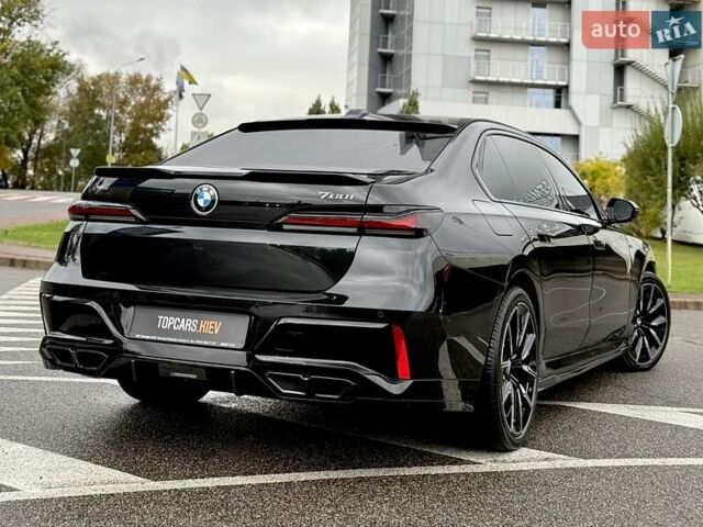 Черный БМВ 7 Серия, объемом двигателя 4.39 л и пробегом 25 тыс. км за 139900 $, фото 15 на Automoto.ua