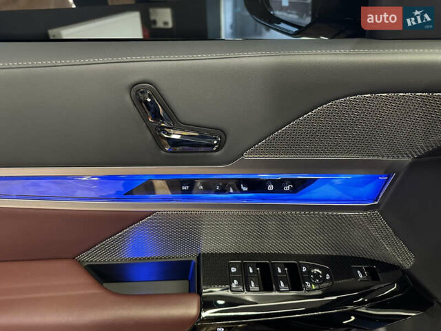 Черный БМВ 7 Серия, объемом двигателя 2.99 л и пробегом 50 тыс. км за 119700 $, фото 20 на Automoto.ua