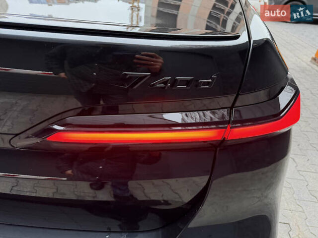 Черный БМВ 7 Серия, объемом двигателя 2.99 л и пробегом 47 тыс. км за 121500 $, фото 26 на Automoto.ua