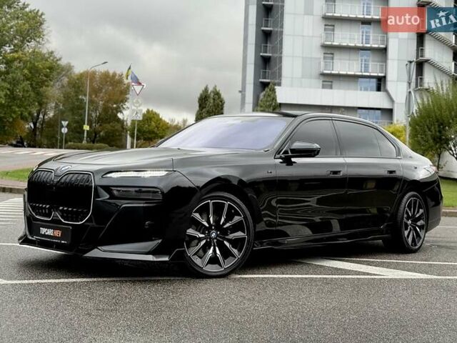 Черный БМВ 7 Серия, объемом двигателя 4.39 л и пробегом 25 тыс. км за 139900 $, фото 5 на Automoto.ua