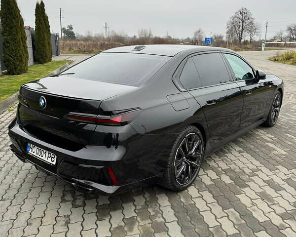 Чорний БМВ 7 Серія, об'ємом двигуна 3 л та пробігом 17 тис. км за 129000 $, фото 6 на Automoto.ua