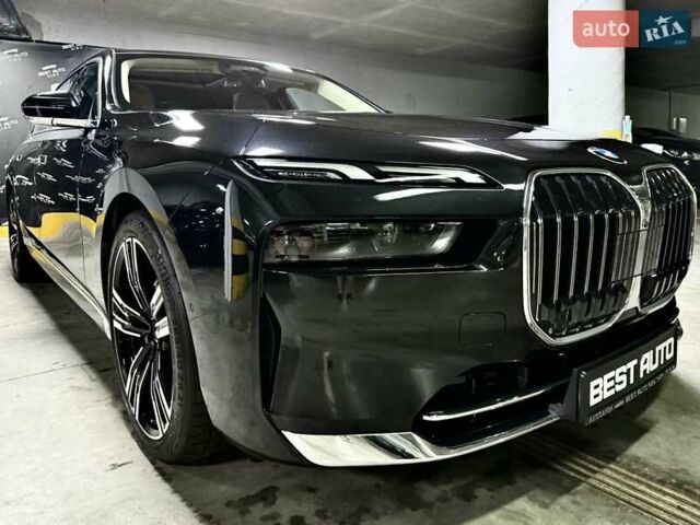 Черный БМВ 7 Серия, объемом двигателя 2.99 л и пробегом 8 тыс. км за 129500 $, фото 3 на Automoto.ua