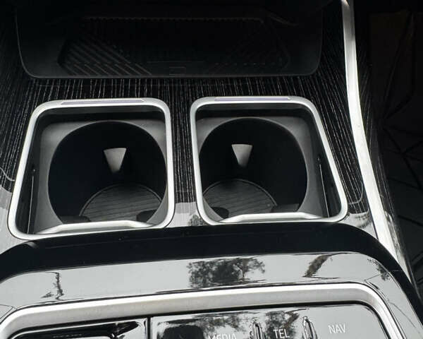 Чорний БМВ 7 Серія, об'ємом двигуна 2.99 л та пробігом 112 тис. км за 109900 $, фото 47 на Automoto.ua