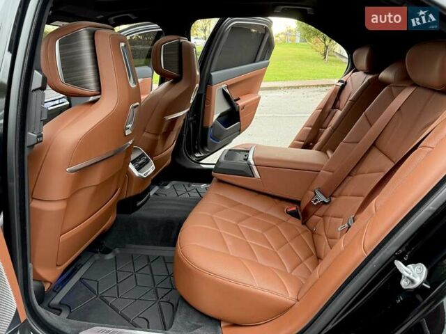 Черный БМВ 7 Серия, объемом двигателя 4.39 л и пробегом 25 тыс. км за 139900 $, фото 58 на Automoto.ua