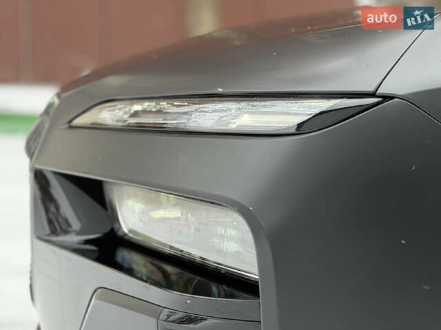 Черный БМВ 7 Серия, объемом двигателя 3 л и пробегом 26 тыс. км за 191500 $, фото 9 на Automoto.ua