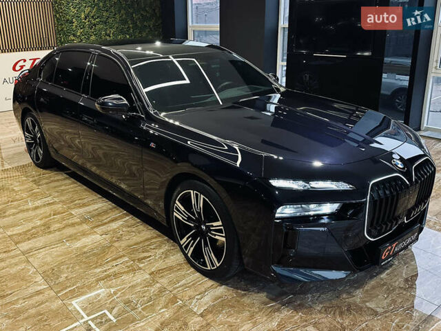 Черный БМВ 7 Серия, объемом двигателя 2.99 л и пробегом 50 тыс. км за 119700 $, фото 4 на Automoto.ua