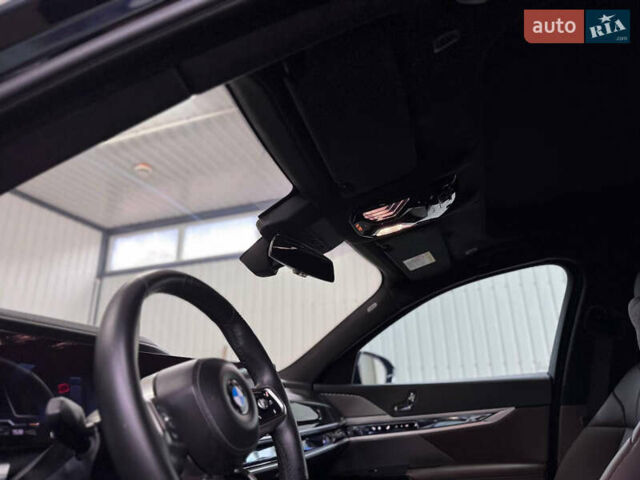 Черный БМВ 7 Серия, объемом двигателя 2.99 л и пробегом 42 тыс. км за 125000 $, фото 15 на Automoto.ua