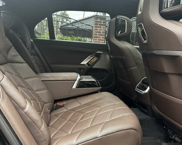 Чорний БМВ 7 Серія, об'ємом двигуна 2.99 л та пробігом 112 тис. км за 109900 $, фото 43 на Automoto.ua