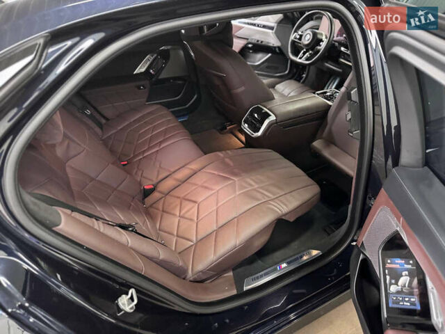 Черный БМВ 7 Серия, объемом двигателя 2.99 л и пробегом 42 тыс. км за 125000 $, фото 29 на Automoto.ua